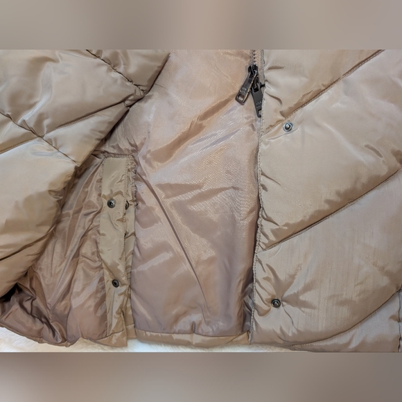 Steve Madden NWT Tan Long Puffer Coat - Picture 7 of 10